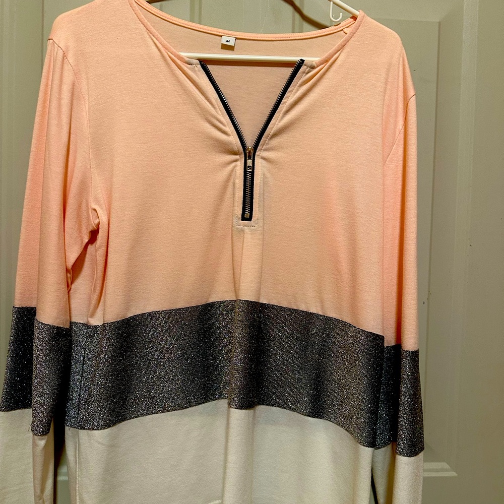 Cute medium size top. Pink white abs shimmering silver